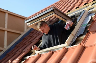 Pose de fenêtres de toit Velux à Unverre
